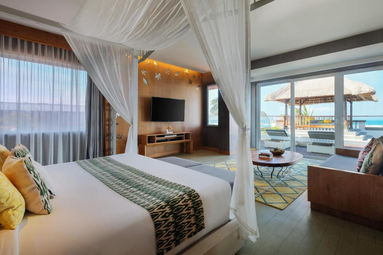 Hotel Nikko Bali Benoa Beach Нуса-Дуа Экстерьер фото A bedroom at the hotel