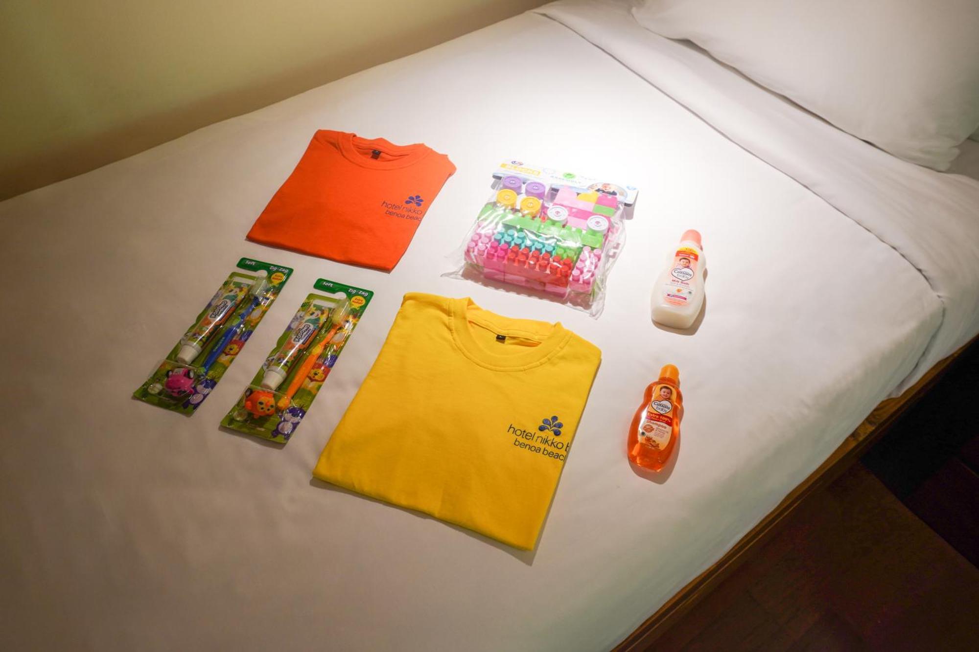 Hotel Nikko Bali Benoa Beach Нуса-Дуа Экстерьер фото A typical gift bag