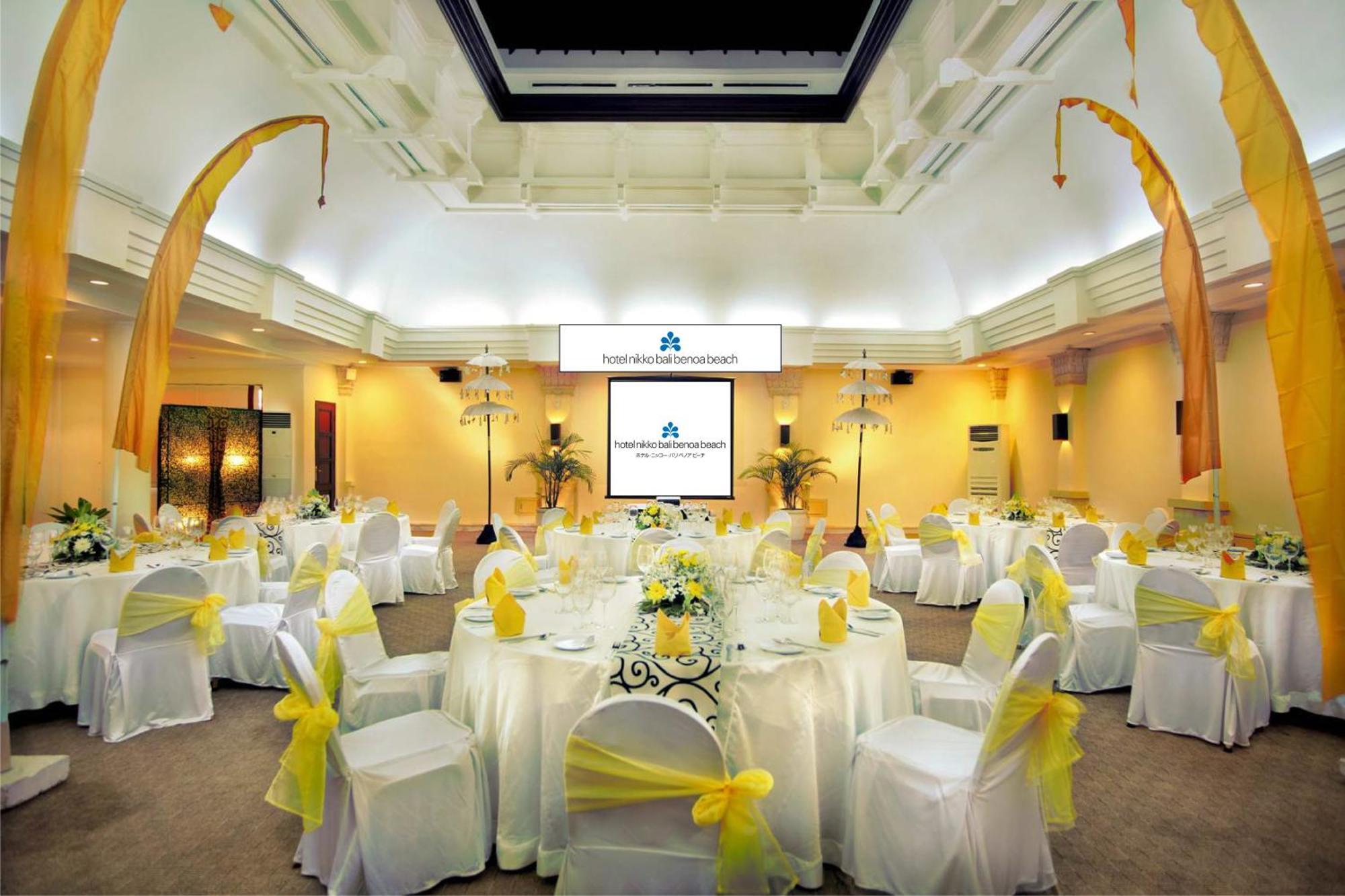 Hotel Nikko Bali Benoa Beach Нуса-Дуа Экстерьер фото The ballroom